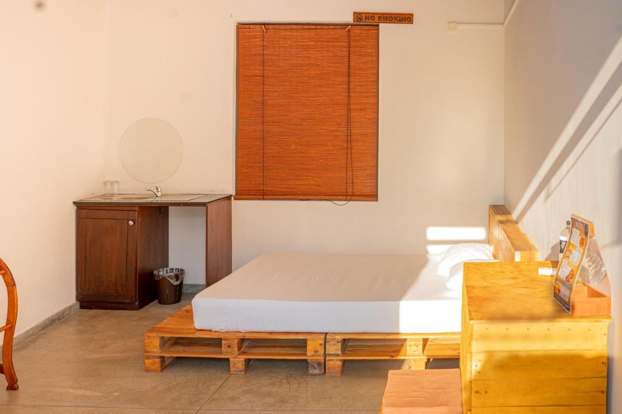 Battaramulla Boutique Villa Sri Jayewardenepura Kotte Buitenkant foto